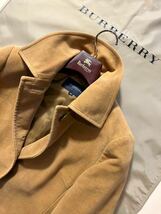 d14 参考価格10万●希少!!BURBERRY LONDON★高級レザー　トレンチジャケットコート ★高級溢れるロゴ装飾　バーバリーコート　レディース _画像3