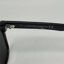 【美品】 TOM FORD トムフォード STEPHENSON TF775- 52A サングラス ケース付 付属品付 _画像7