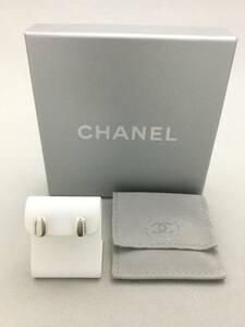 CHANEL　シャネル　オーバル　ロゴ　ピアス　シルバー　アクセサリー　925【C216428】