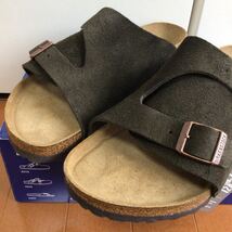 【中古 美品】BIRKENSTOCK ビルケンシュトック ZURICH チューリッヒ サンダル ソフトフットベッド レギュラーフィット 41 26.5cm モカ_画像2