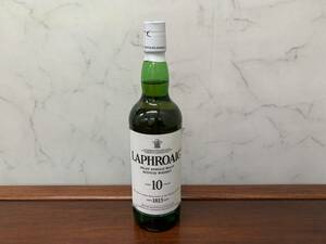 LAPHROAIG　ラフロイグ　10年　スコッチウイスキー　700ml　40％　古酒　箱なし　未開栓