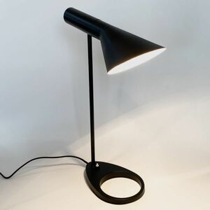 ルイスポールセン風　AJデザイン風　デスクランプ　テーブルランプ　黒　点灯確認済　北欧デザイン