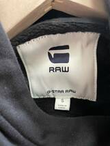 G-STAR RAW GSRD メタリックプリント　プルオーバー　パーカー　S ブラック 黒 ジースターロゥ　シルバーロゴプリント　パーカー_画像3