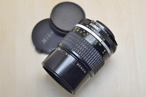 [送料無料] ニコン Nikon Ai-S Nikkor 135mm F2.8