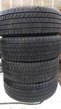 BLIZZAK VRX3 22年製 ヒゲ付き バリ山 195/60R15 4本 スタッドレス_画像1