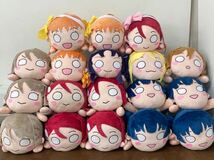 RK682)ラブライブ! サンシャイン Aqours メガジャンボ 寝そべり ぬいぐるみ 大量セット まとめ売り 現状品 練習着 だいだい タグ付き 制服_画像1