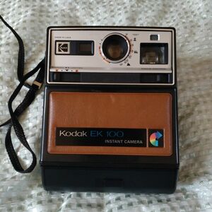 【ヴィンテージ品】Kodak EK100 インスタントカメラ