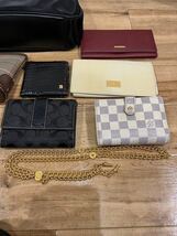 1円　ブランドまとめ　VUITTON COACH バーバリー　オーストリッチ　GUCCI 財布 バッグ ジャンク_画像4