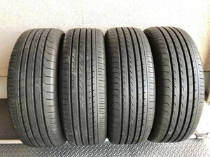 2022年製 215/60R17 YOKOHAMA/BluEarth RV-03 ヨコハマ ブルーアース 【4本セット】 8〜9部山程度 バリ山 