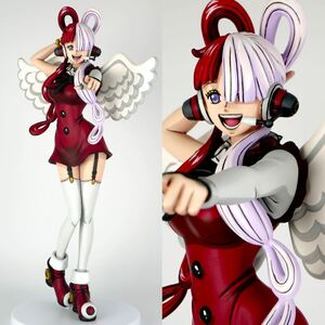 ONE PIECE ワンピース　ウタ　UTA フィギュア　リペイント　二次元　アニメ　GLITTER&GLAMOURS 美少女　クリスマス仕様　フルリペイント