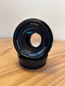 Nikon Ai-S NIKKOR 50mm F1.8 S ニコン Ais 単焦点 パンケーキ レンズ LENS F1.8S