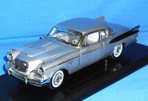 HL19/Anson Classic 1957 Studebaker Golden Hawkアンソン 1/18 1957スチュードベイカー ゴールドホーク　ミニカー_画像2