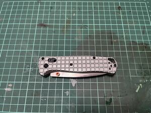 Benchmade 535 BK-4 EDC ナイフ 。ベンチメイド 登山 釣り キャンプ ブッシュクラフト クマ対策 護身用 狩猟 鹿狩 猪狩 熊狩