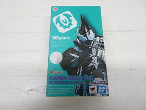 098-H33) 中古品 S.H.Figuarts 仮面ライダーエビル バットゲノム/ジャッカルゲノム 仮面ライダーリバイス 完品