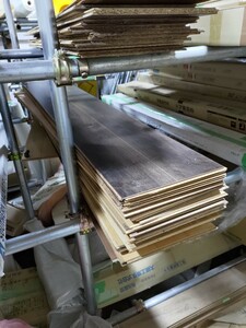 引取限定◆1枚◆ワケアリ◆フローリング◆バラ◆木材◆床材◆木材◆日曜リサイクル建材倉庫◆熊谷◆