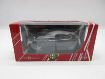 1/43 アルファロメオ ジュリエッタ Alfa Romeo Giulietta ディーラー正規ライセンス品 ミニカー　ブラック_画像1