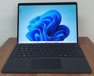 Microsoft Surface Pro X ブラック MNY-00011 SQ1/MEM:8GB/SSD:256GB/Win11 Home/顔認証、タイプカバー(US配列)・ポートリプリケーター付