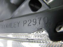 24952★コルト(Z25A) 左　ヘッドランプユニット　STANLEY P2970　【Z】_画像2