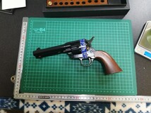 G51　モデルガン 　ランパントクラシック　SAA 1st 未発火　カートリッジ付き　インサート横　動作確認 OK　重さ　1247g_画像4