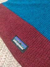 新品 定価7480 Patagonia パタゴニア FUN HOG BEANIE ウール ニットキャップ 帽子 ニット帽 ブルー ワイン_画像2