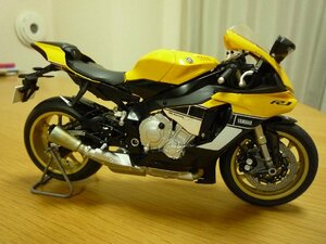 ☆タミヤ 1/12 ヤマハYZF-R1 60th Anniversary Edition Color 完成品ジャンク☆