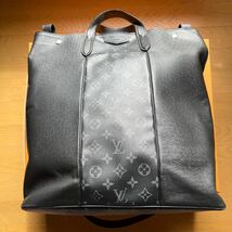 LOUIS VUITTON ルイヴィトン トートバッグ　ショルダーバッグ　2way モノグラムエクリプス　タイガラマ　美品　送料無料_画像2