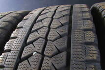 2020年製 BRIDGESTONE BLIZZAK W979 スタッドレス 205/70R17.5 115/113L LT タイヤ4本SET!! 条件付き送料無料!!_画像6