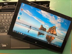 ■タブレットにもパソコンにもなるThinkPad Helix■ですが…