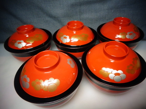 ◆「即決」漆器・蓋付お碗・吸物椀・飯碗・梅蒔絵・5客・樹脂製・サイズ直径12センチ高さ10センチ◆905