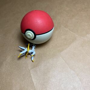 2点セット ポケモン フィギュア けしポケ アルセウス モンスターボールの画像1