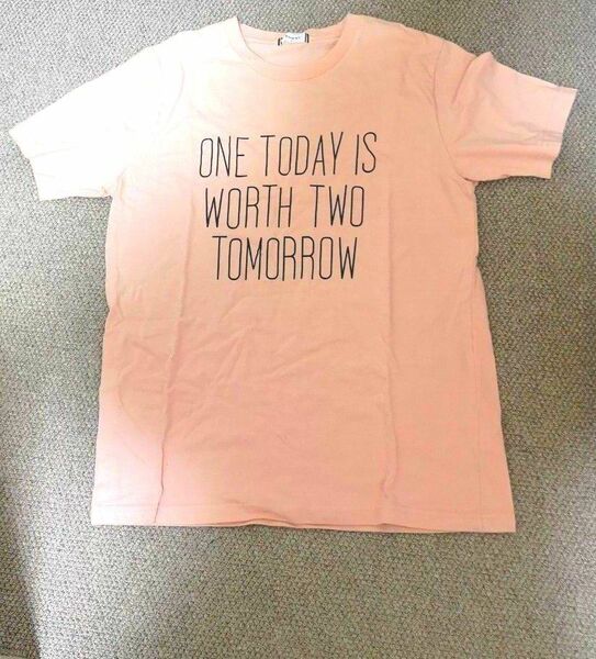 Tシャツ ピンク　かわいい英字　 半袖　Mサイズ