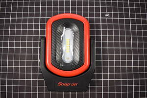 スナップオン　snap-on 充電式ポケットライト　350ルーメン　6LED 底面マグネット付 ECFHKYJ