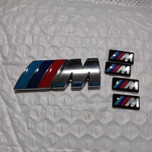 小　BMW ///M performance リアエンブレム シルバー　ホイールミニエンブレム4枚_画像1