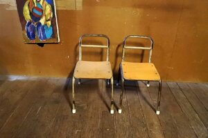 レトロ 学校 幼稚園 椅子 2脚セット スタッキングチェア/アンティーク ビンテージ ヴィンテージ イス 子供 木製 アイアン 鉄製 シャビー