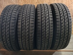 BRIDGESTONE　BLIZZAK　195/80R15 107/105L LT 2017年製造 ハイエース　キャラバン