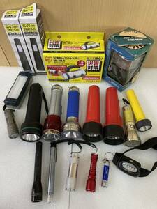 RM6252 flashlight electro- light disaster prevention goods hand turning charge radio light JTL-20 19 point together operation not yet verification 1127