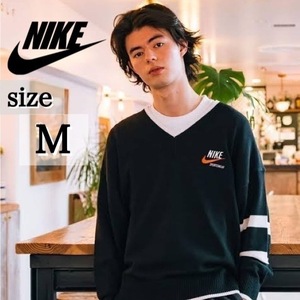 定価18,150円 新品未使用 NIKE Mサイズ ナイキ トレンド セーター ビンテージ 厚手 ニット Vネック 刺繍ロゴ ブラック 黒 白 国内正規品