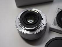 ■Canon キヤノン EF-M22mm F2 STM 元箱・取説・純正レンズフード付き 美品_画像6