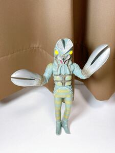 C50 円谷プロ バルタン星人 1994 ウルトラマン 怪獣 ソフビ 人形 フィギュア 