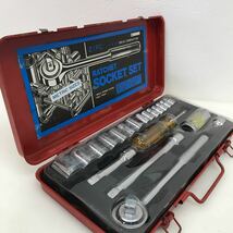 114　中古　ソケットレンチセット RETCHET　SOCKET SET　21PC　METRIC SIZES　工具セット　専用ケース付　DIY 整備 メンテ　赤缶ケース　_画像8