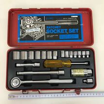 114　中古　ソケットレンチセット RETCHET　SOCKET SET　21PC　METRIC SIZES　工具セット　専用ケース付　DIY 整備 メンテ　赤缶ケース　_画像2