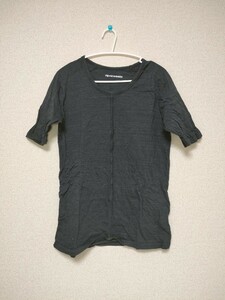 RIPVANWINKLE リップヴァンウインクル ブラックTシャツ　サイズ5