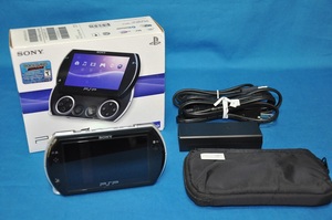 【極美品】SONY PlayStation Portable PSP go 北米版 PSP-N1001 PB ピアノブラック