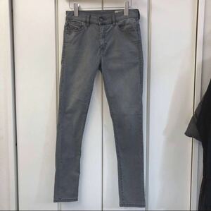 美品 DIESEL D-ROISIN 069JN ストレッチスキニーパンツ 27