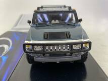 Maisto マイスト 1/27 2003 HUMMER H2 SUV METALLIC STEALTH GREY　ダイキャスト ミニカー_画像5