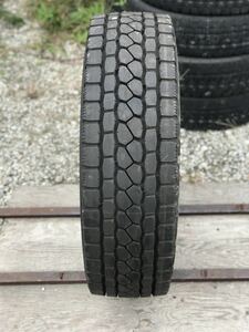 2876 ブリヂストン　245/70R19.5 新古　1本