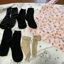 女の子用ソックス、4足セットとトートバッグ23センチから25センチ_画像1