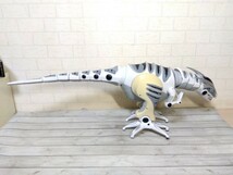 777■WowWee ロボット Roboraptor x ロボラプター　ダイナソー　おもちゃロボット　長期保管　ジャンク現状品_画像2