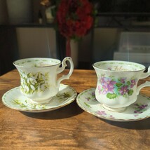 ロイヤルアルバート フラワーオブマンス ミニ カップ&ソーサー ROYAL ALBERT 1,2月_画像1