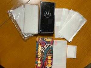 【美品】Motorola moto g53y 5G アークティックシルバー＋ケースx2＋保護ガラスx5 【保証残あり】